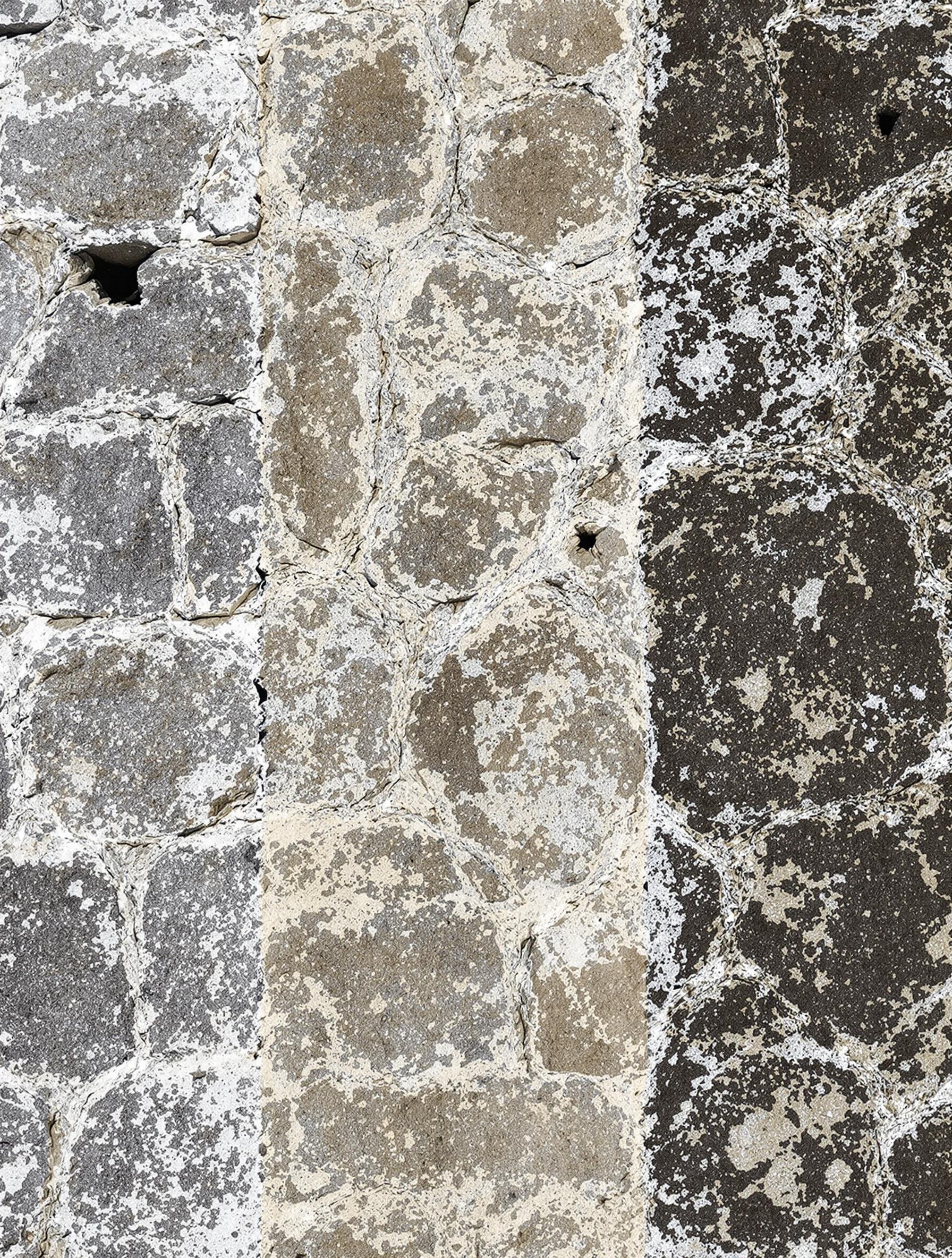 Zoom sur le diagnostic d'un mur en pierres bretonnes